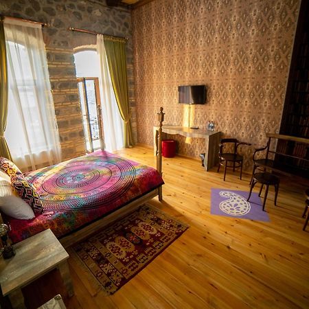 Old Town Sheki Hotel Exterior photo