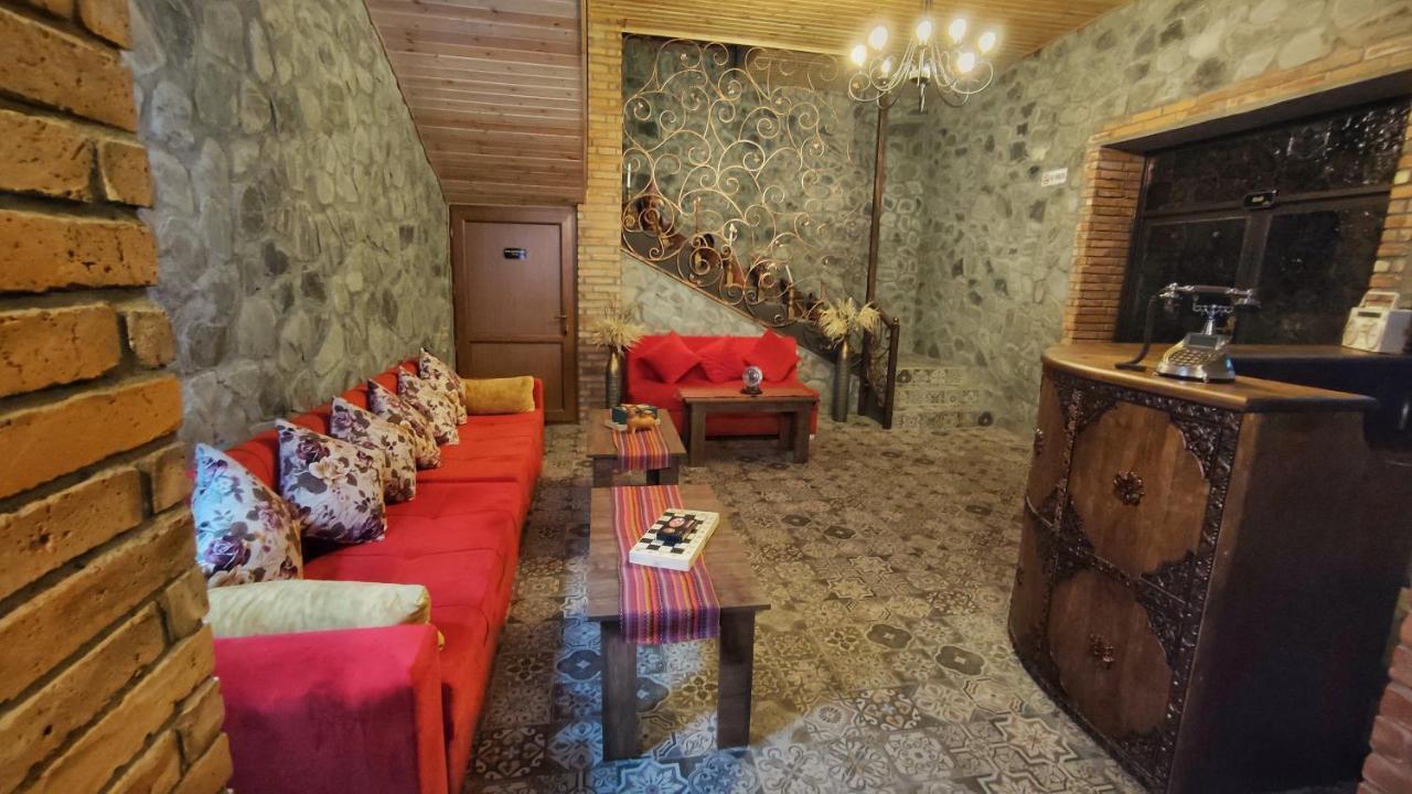 Old Town Sheki Hotel Exterior photo