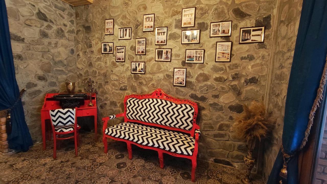 Old Town Sheki Hotel Exterior photo