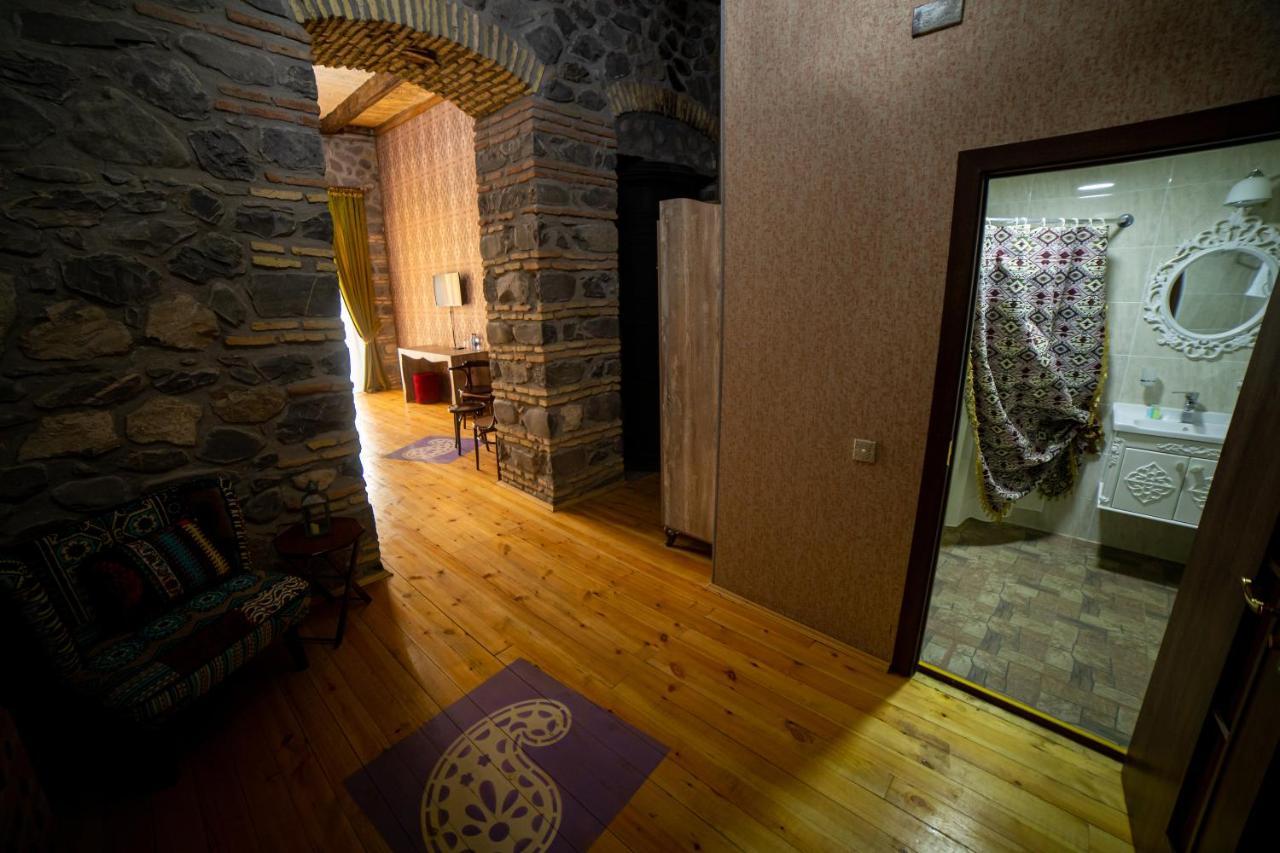 Old Town Sheki Hotel Exterior photo