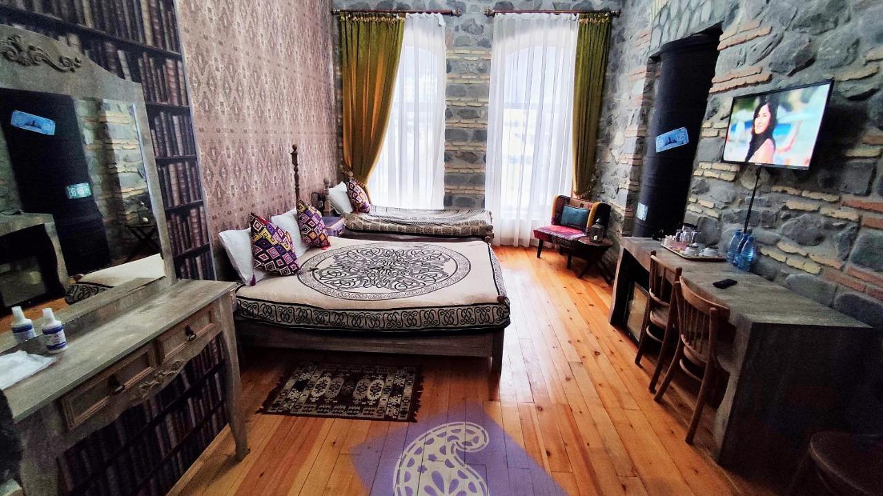 Old Town Sheki Hotel Exterior photo