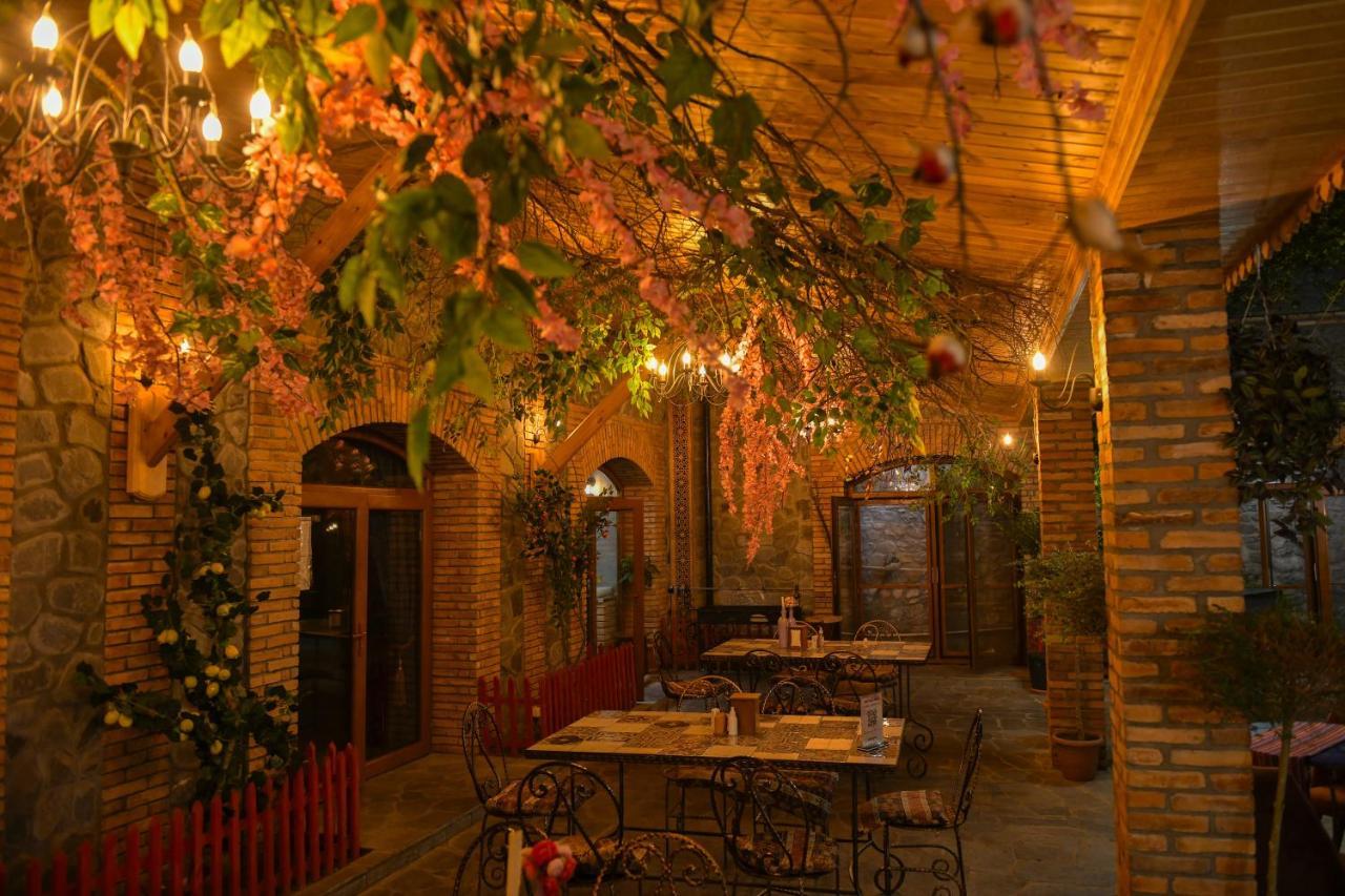 Old Town Sheki Hotel Exterior photo