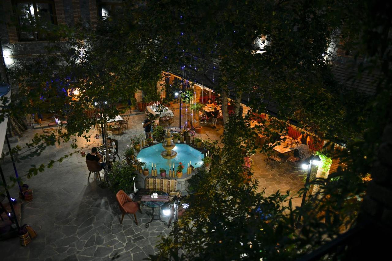 Old Town Sheki Hotel Exterior photo
