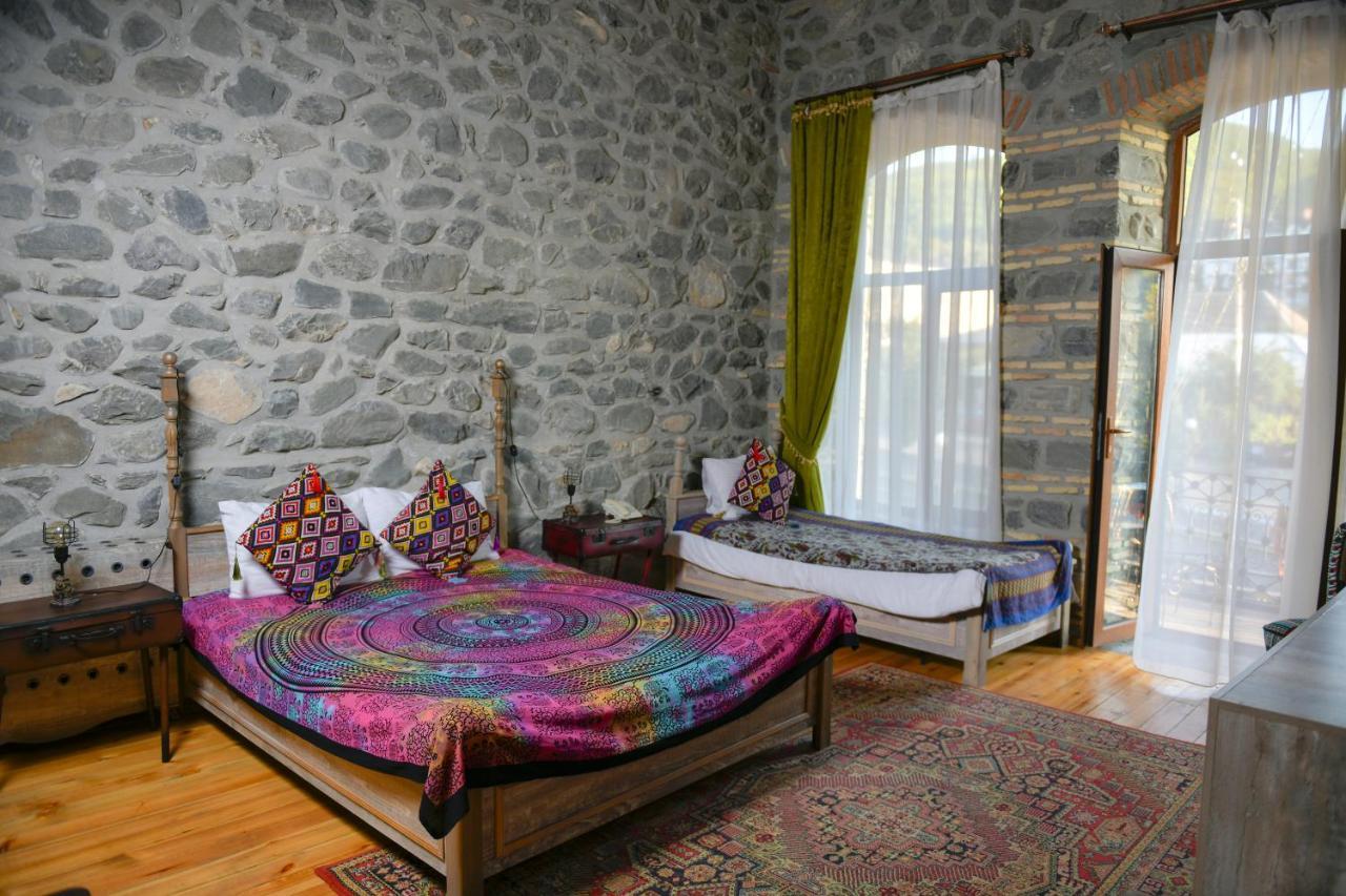 Old Town Sheki Hotel Exterior photo