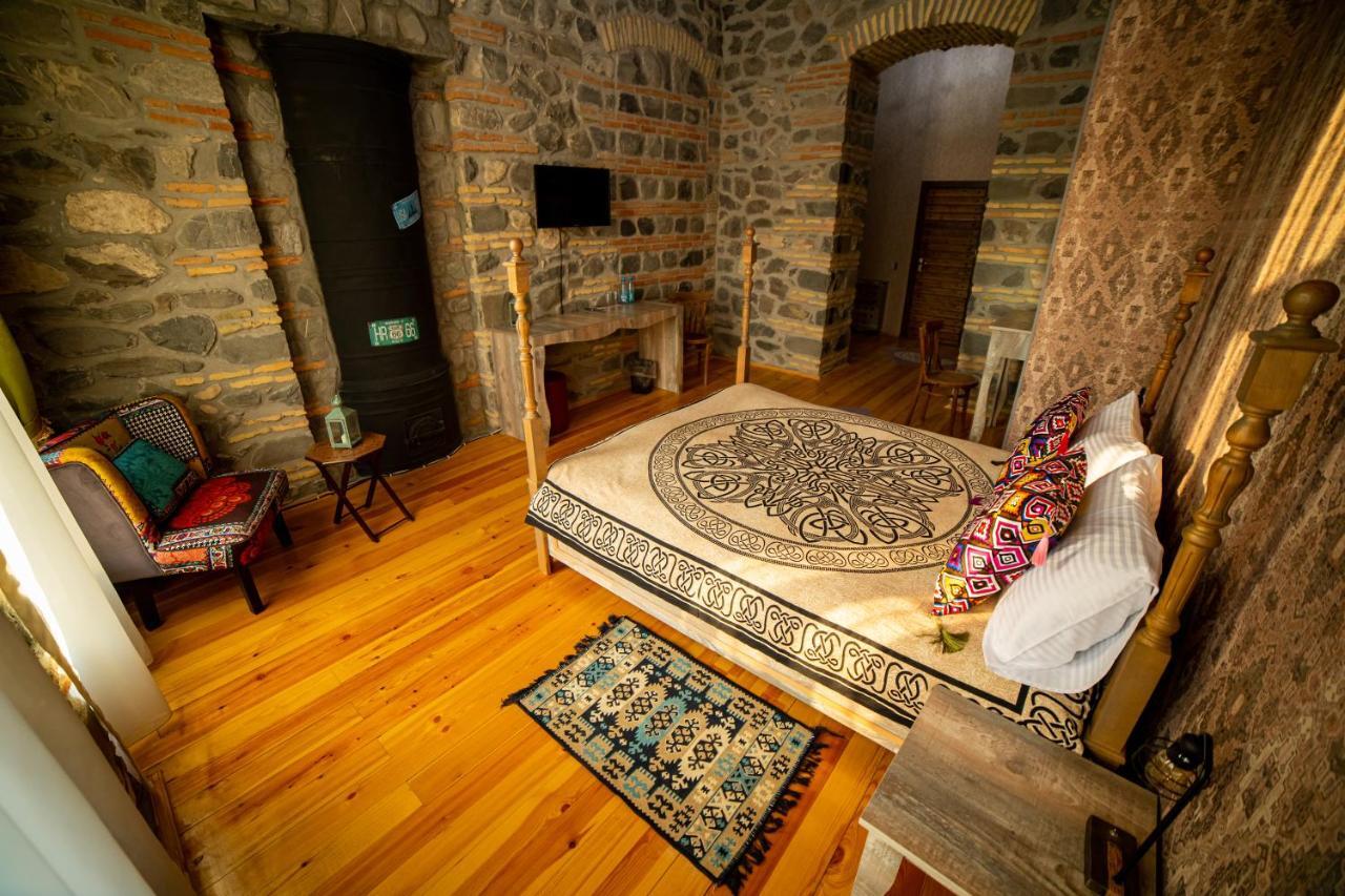 Old Town Sheki Hotel Exterior photo