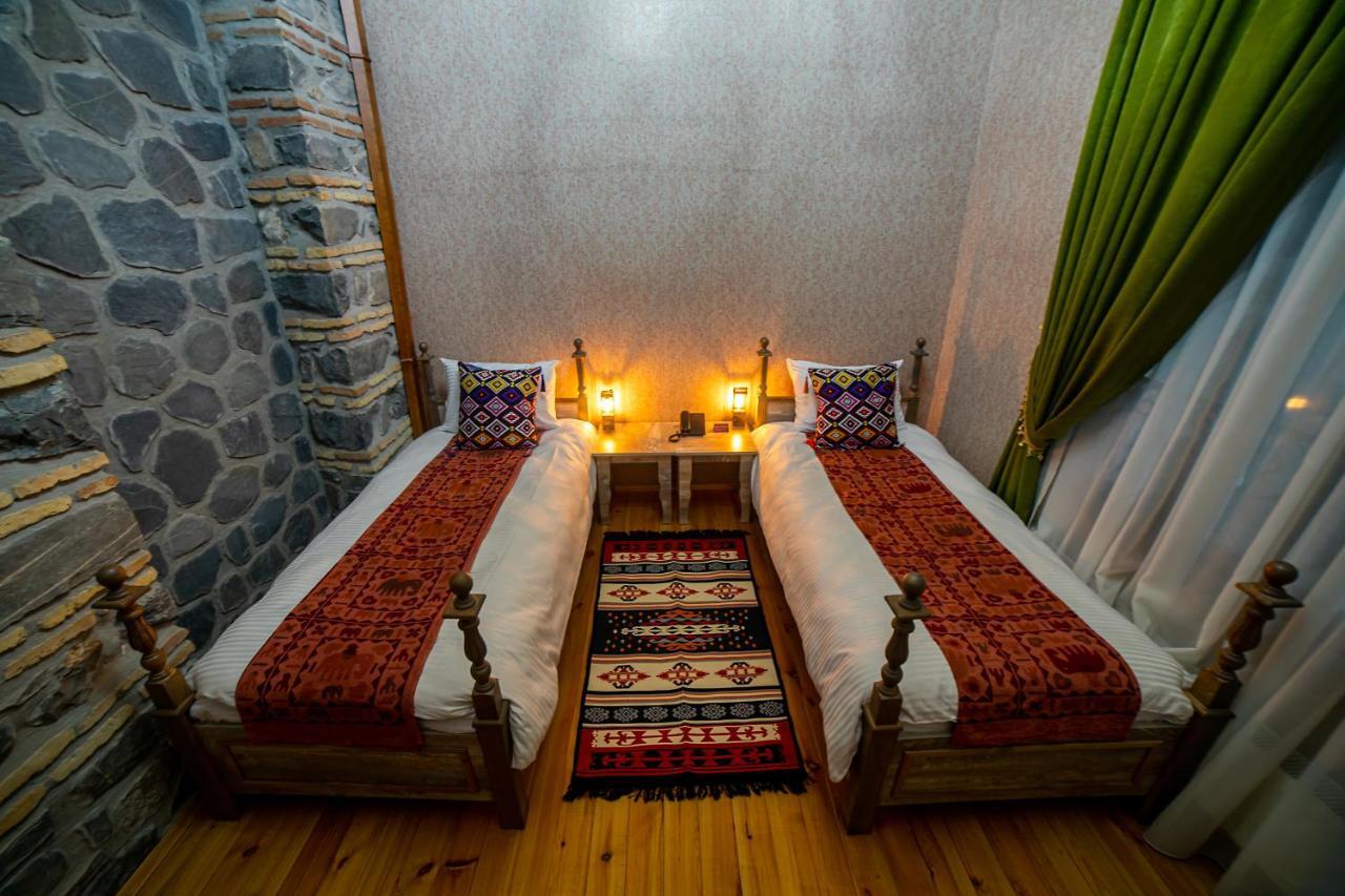 Old Town Sheki Hotel Exterior photo