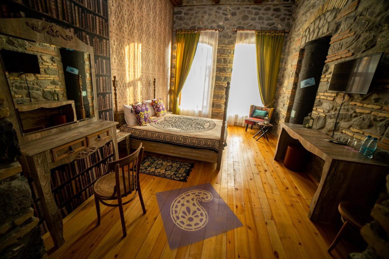 Old Town Sheki Hotel Exterior photo